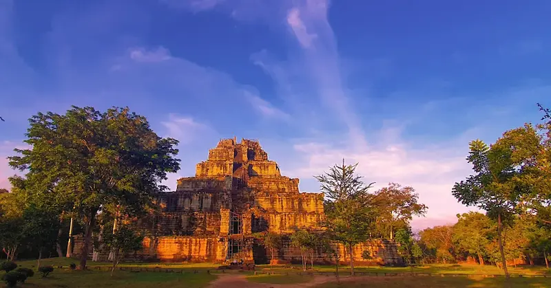 Phnom Kulen and Koh Ker two-day motorbike expedition